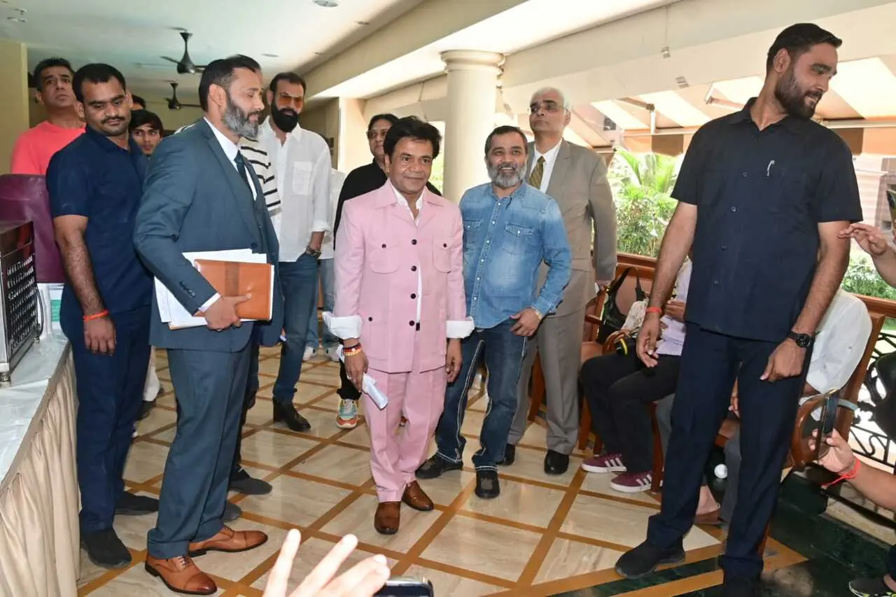 Rajpal Yadav made an appearance in the city after the 9 crore cheque bounce case. He hosted a press conference to present his side of story.